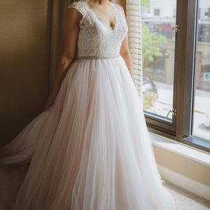 Allure wedding dress